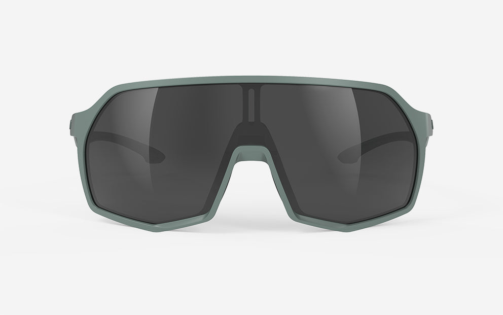 THUNDER | SMOKE BLACK 70
