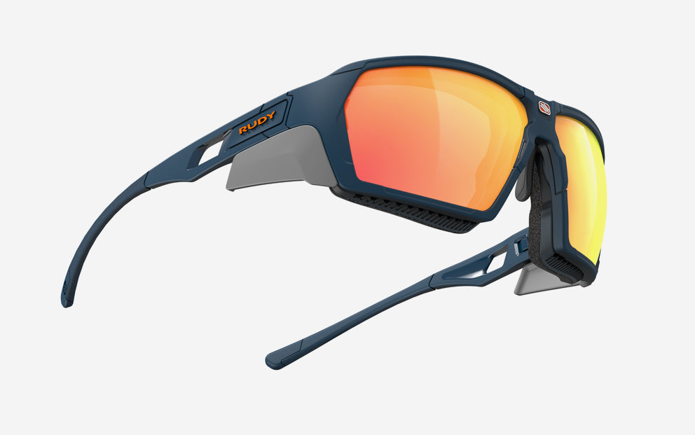 SUNGL. AGENT Q 47