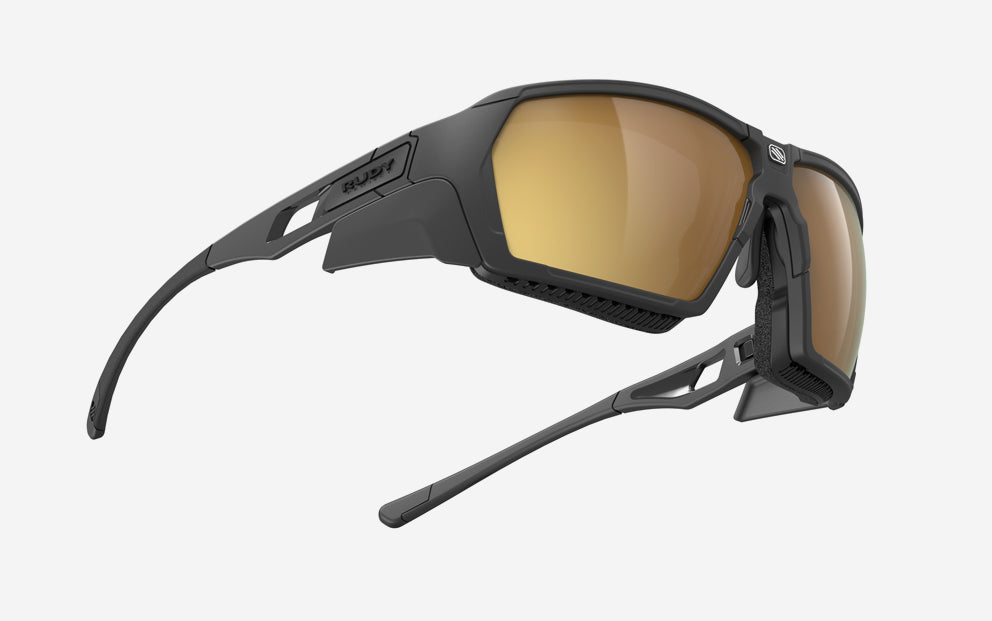 SUNGL. AGENT Q 06