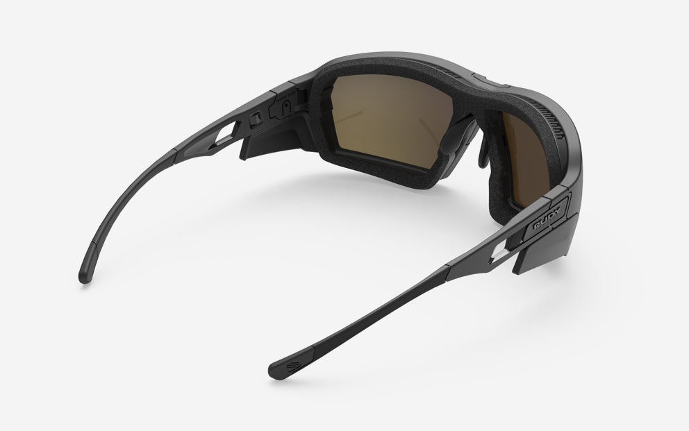 SUNGL. AGENT Q 06